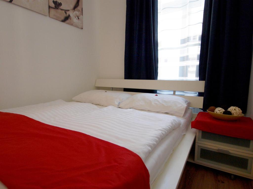 Checkvienna - Ruedengasse Apartment Bilik gambar